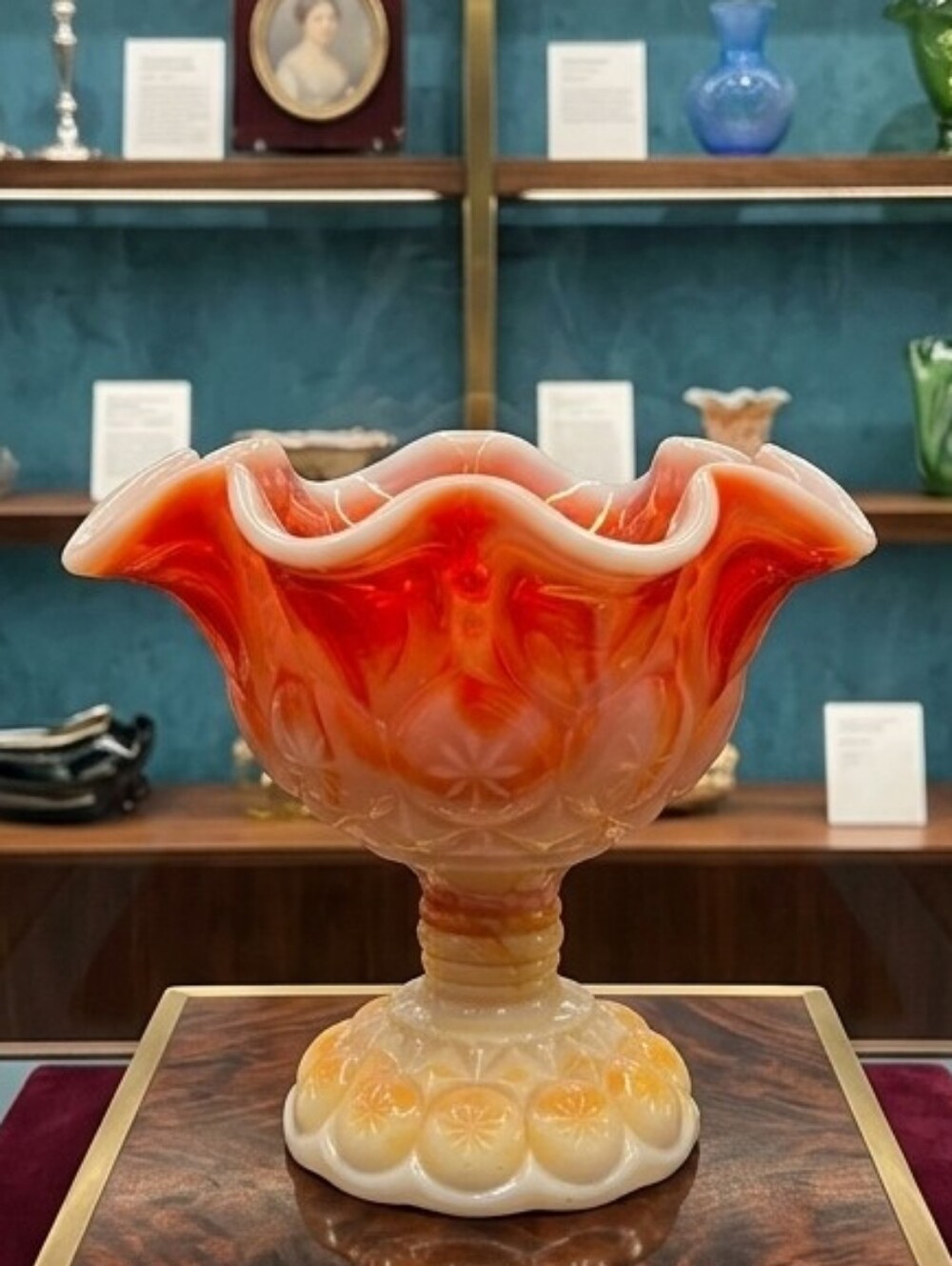🌙MCM Bittersweet Orange Slag Glass Moon & Star Pedestal Dish